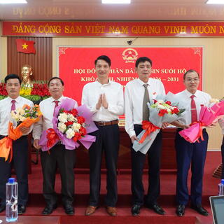 <a href="/tin-tuc-su-kien/hoat-dong-cua-hdnd-ubnd2" title="Hoạt động của HĐND - UBND" rel="dofollow">HOẠT ĐỘNG CỦA HĐND - UBND</a>