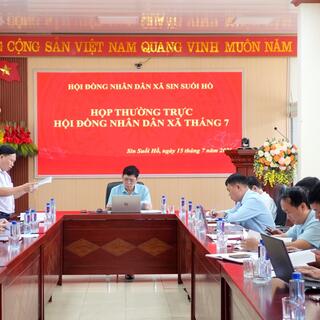 <a href="/tin-tuc-su-kien/hoat-dong-cua-hdnd-ubnd2" title="Hoạt động của HĐND - UBND" rel="dofollow">HOẠT ĐỘNG CỦA HĐND - UBND</a>