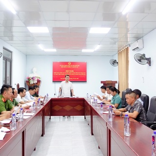 <a href="/tin-tuc-su-kien/thong-tin-an-ninh-trat-tu" title="Thông tin quốc phòng - an ninh" rel="dofollow">QUỐC PHÒNG - AN NINH</a>