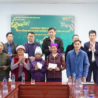 <a href="/tin-tuc-su-kien/thong-tin-kinh-te-giam-ngheo2" title="Thông tin Kinh tế - Giảm nghèo" rel="dofollow">KINH TẾ - GIẢM NGHÈO</a>