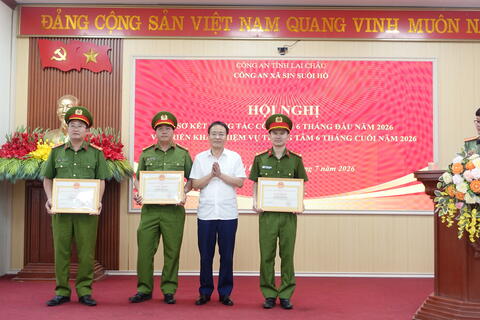 Công an xã Sin Suối Hồ tổ chức Hội nghị sơ kết công tác 6 tháng đầu năm 2026