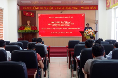 Hội nghị tập huấn nghiệp vụ công tác bầu cử Trưởng bản nhiệm kỳ 2026 – 2031