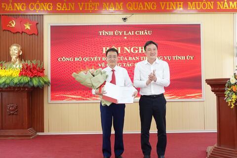 Hội nghị công bố Quyết định của Ban Thường vụ Tỉnh uỷ về công tác cán bộ